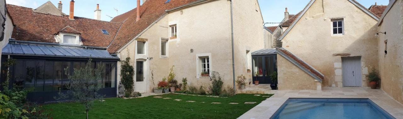 Hotel La Croix Au Maitre Coulanges-la-Vineuse Exterior foto
